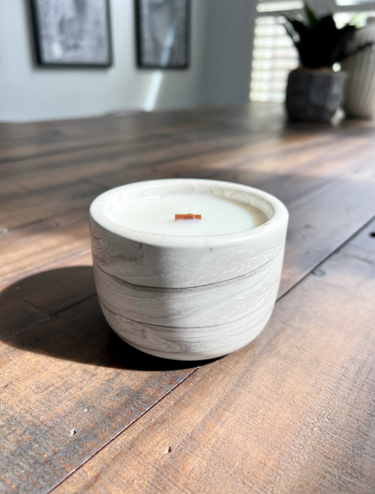 Signature Collection-Handcrafted Wooden Wick Coconut/Soy Cement Candle
